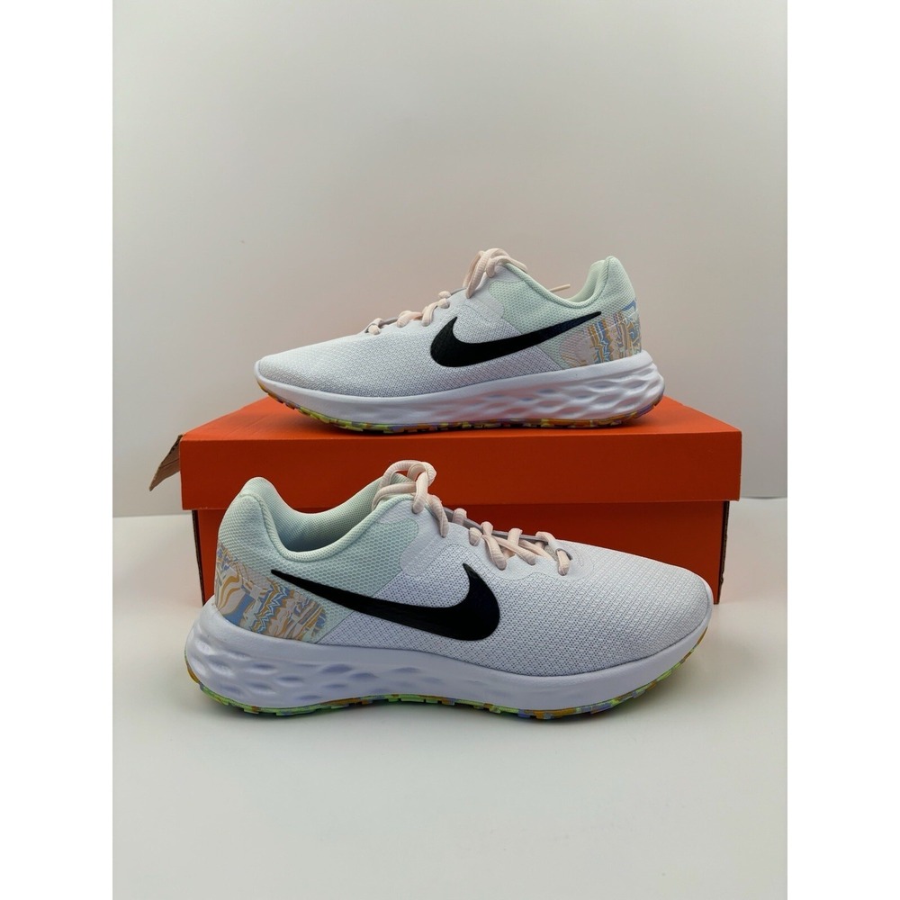 Nike Women's‎ Running Shoes Revolution 6 NN PRM Size 11 (DO9475-100) White Green